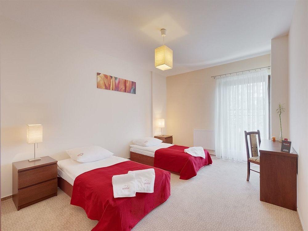 Apartamenty Aparts Лодзь Екстер'єр фото